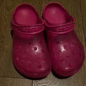 Translucent crocs !